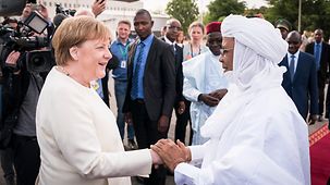 Kanzlerin Merkel in Niamey
