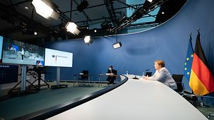 Bundeskanzlerin Angela Merkel bei der Konferenz Morals & Machines.