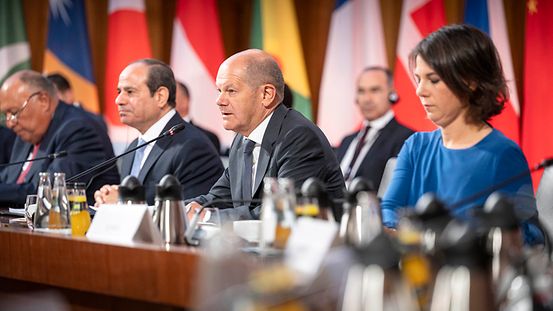 Federal Chancellor Olaf Scholz and Foreign Minister Annalena Baerbock at the Petersberg Climate Dialogue