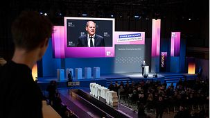 Federal Chancellor Olaf Scholz speaking at the German Employers’ Congress.