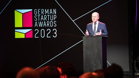 Bundeskanzler Scholz bei den German Startup Awards.