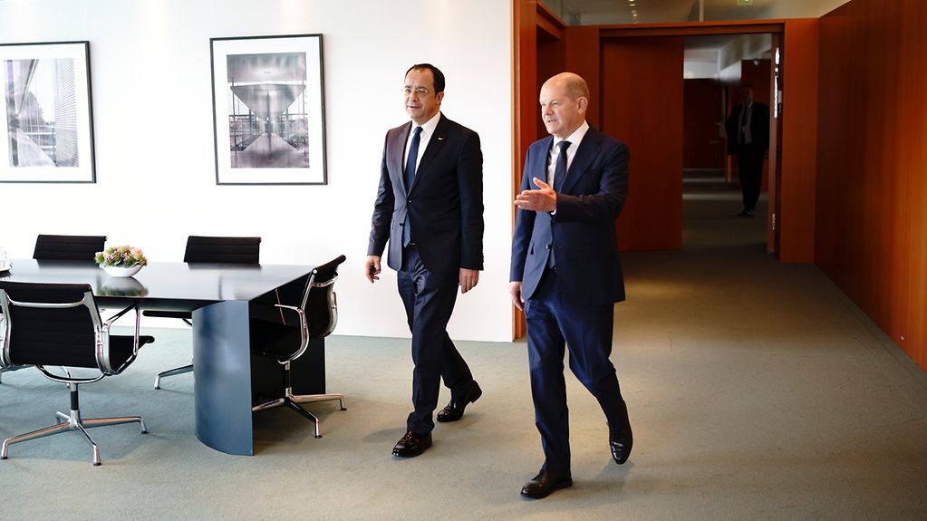 Federal Chancellor Olaf Scholz with Nikos Christodoulides, President of Cyprus at the Federal Chancellery.