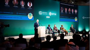 Bundeskanzler Olaf Scholz bei der Weltklimakonferenz COP28