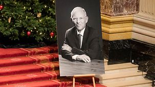 Foto von Wolfgang Schäuble beim Trauergottesdienst im Berliner Dom.