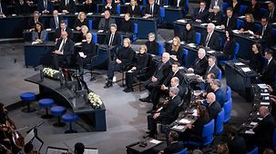 Die Spitzen der Verfassungsorgange sitzen beim Staatsakt für Wolfgang Schäuble im Bundestag.
