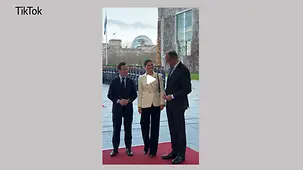 Bundeskanzler Merz mit Ulf Kristersson, Schwedens Ministerpräsident, und Victoria von Schweden.