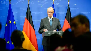 Das Foto zeigt Bundeskanzler Friedrich Merz 