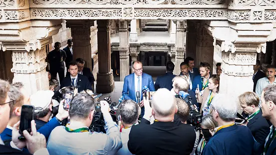 Bundeskanzler Merz bei der Pressekonferenz in Indien