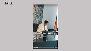 Für die Bürgerinnen und Bürger Deutschlands.