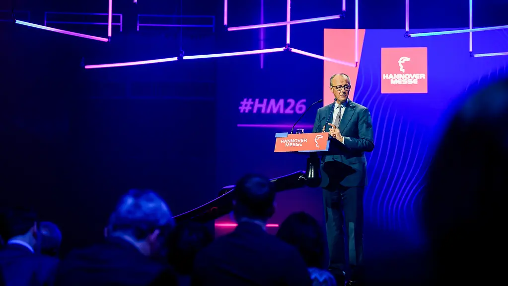 Federal Chancellor Friedrich Merz speaks on stage at the opening of Hannover Messe.