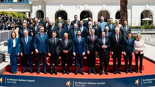 Gruppenfoto der Konferenzteilnehmer