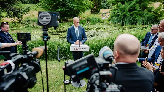 G7-Familienfoto in Evian.