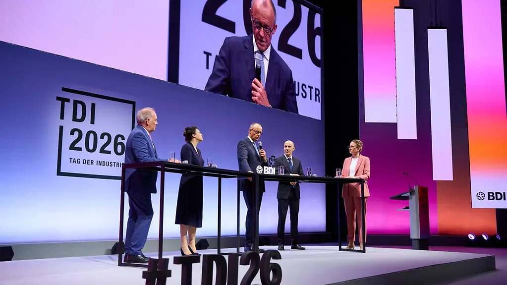 Federal Chancellor Merz at a panel discussion during the 2026 Day of Industry