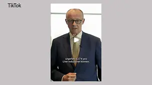 Bundeskanzler Merz spricht in die Kamera.