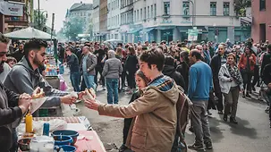 Auf einem Straßenfest in Berlin Kreuzberg wird Kebap verkauft.