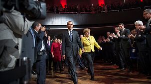 Bundeskanzlerin Angela Merkel und US-Präsident Barack Obama vor Beginn der Eröffnungsveranstaltung.